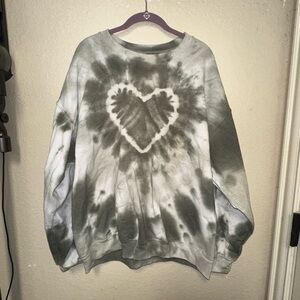 Tie Dye Pullover